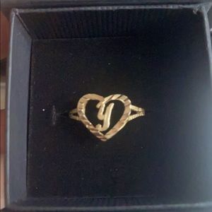 10k Gold ring with a Y on it